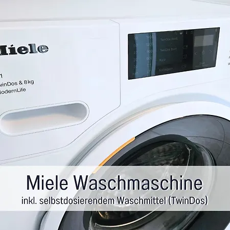 Casa Ueberall - Ruhige Dg-ferienwohnung Fuer 2 Erwachsene In Burg - Balkon Mit Abendsonne, Hochwertige Ausstattung, Ueberdachter E-bike-stellplatz, Naehe Zur Altstadt & Restaurants Διαμέρισμα Φέμαρν