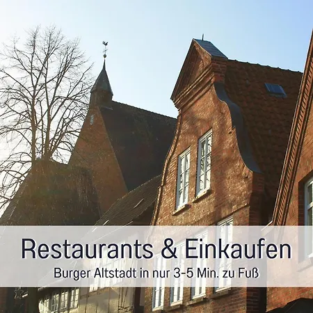 Апартаменты Casa Ueberall - Ruhige Dg-ferienwohnung Fuer 2 Erwachsene In Burg - Balkon Mit Abendsonne, Hochwertige Ausstattung, Ueberdachter E-bike-stellplatz, Naehe Zur Altstadt & Restaurants Фемарн
